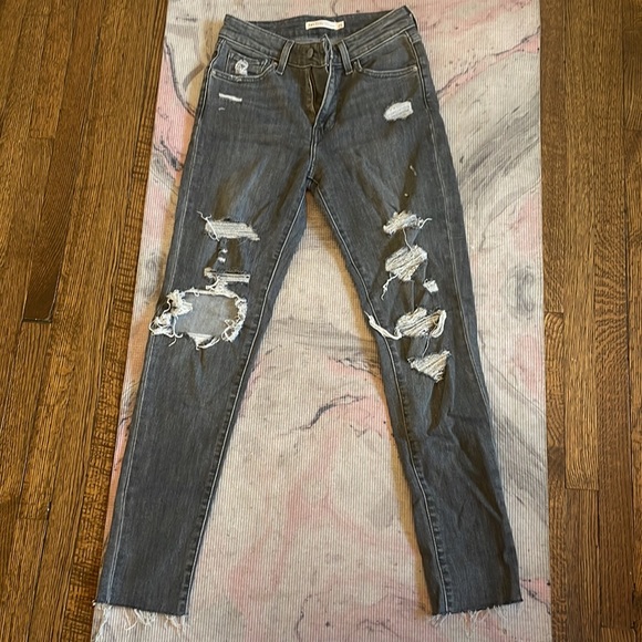 Levi’s 721 High Rise Skinny Jeans - Grey/Black with Rips - Picture 2 of 12